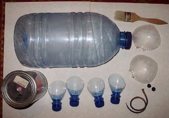Как сделать поросенка из пластиковых стаканчиков