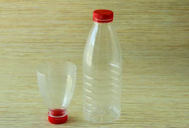Основа для ножки гриба из пластиковой бутылки